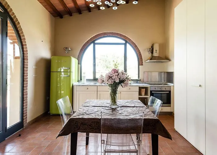 Under The Tuscan Sun Otel *