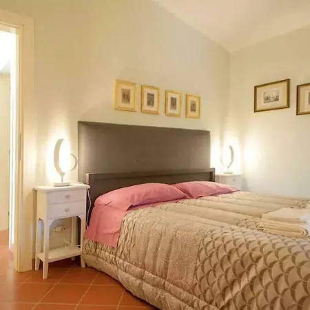 Hotel Under The Tuscan Sun *