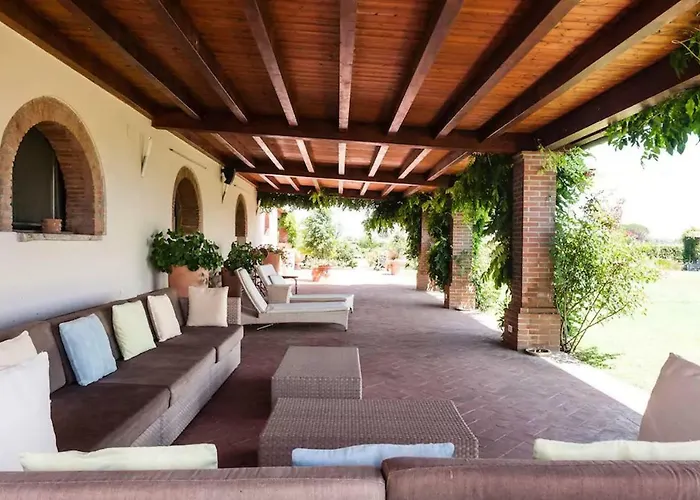 Under The Tuscan Sun فندق *