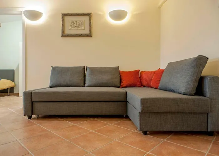 Under The Tuscan Sun *